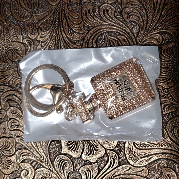Keychains - Picture 4 of 4